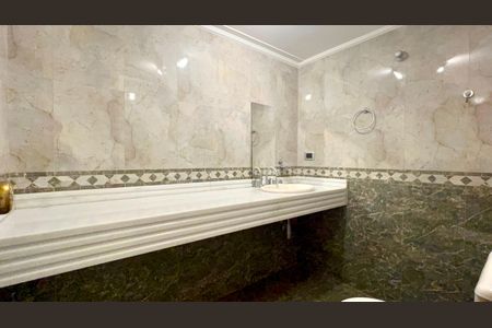 Apartamento para alugar com 84m², 2 quartos e 1 vagaLavabo