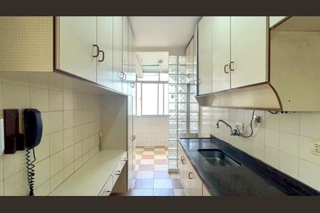 Apartamento para alugar com 84m², 2 quartos e 1 vagaCozinha