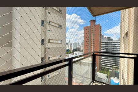 Apartamento para alugar com 84m², 2 quartos e 1 vagaVaranda