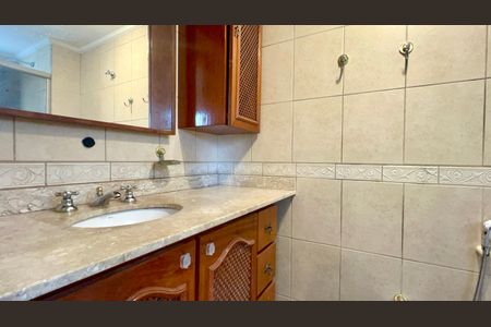 Apartamento para alugar com 84m², 2 quartos e 1 vagaBanheiro da Suíte