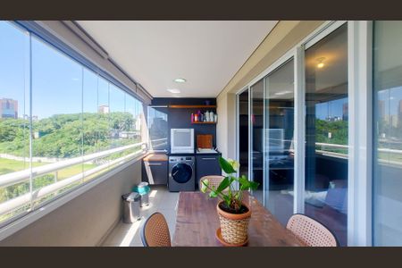Apartamento à venda com 66m², 2 quartos e 1 vaga Apartamento à venda com 66m², 2 quartos e 1 vagaVaranda