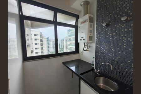 Apartamento à venda com 70m², 2 quartos e 1 vaga