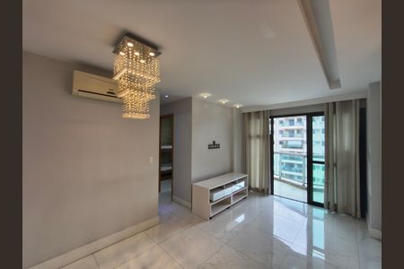 Apartamento à venda com 70m², 2 quartos e 1 vaga