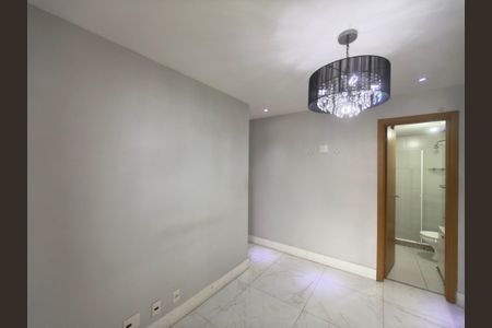 Apartamento à venda com 70m², 2 quartos e 1 vaga