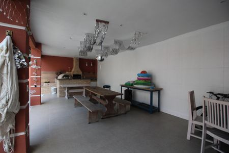 Casa de condomínio à venda com 600m², 4 quartos e 3 vagasChurrasqueira