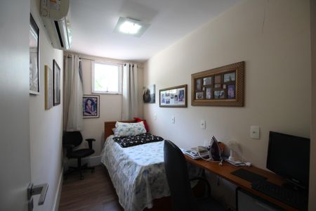 Casa de condomínio à venda com 600m², 4 quartos e 3 vagasQuarto 1