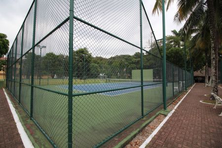 Casa de condomínio à venda com 600m², 4 quartos e 3 vagasÁrea Comum - Quadra de Tênis