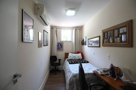 Casa de condomínio à venda com 600m², 4 quartos e 3 vagasQuarto 1