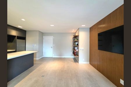 Sala de apartamento à venda com 2 quartos, 77m² em Indianópolis, São Paulo