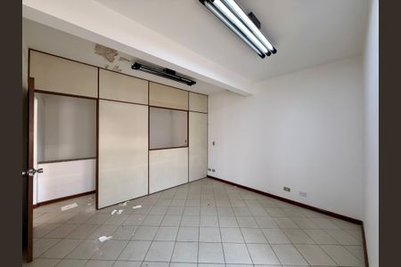 Casa à venda com 254m², 4 quartos e 3 vagas Casa à venda com 254m², 4 quartos e 3 vagasSuíte 3