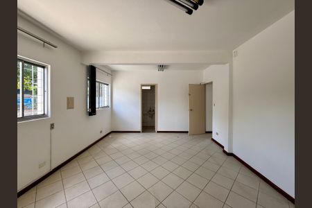 Casa à venda com 254m², 4 quartos e 3 vagas Casa à venda com 254m², 4 quartos e 3 vagasSuíte 1