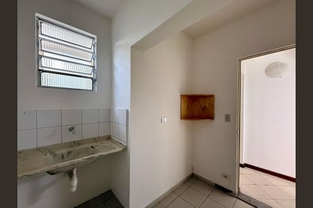 Casa à venda com 254m², 4 quartos e 3 vagas Casa à venda com 254m², 4 quartos e 3 vagasCozinha
