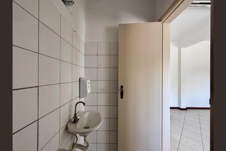 Casa à venda com 254m², 4 quartos e 3 vagas Casa à venda com 254m², 4 quartos e 3 vagasBanheiro Suíte 1