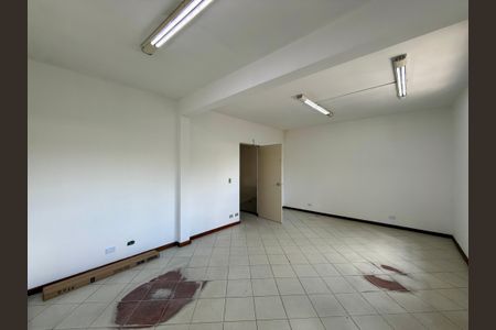 Casa à venda com 254m², 4 quartos e 3 vagas Casa à venda com 254m², 4 quartos e 3 vagasSuíte 2