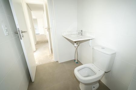 Apartamento à venda com 71m², 2 quartos e 1 vaga Apartamento à venda com 71m², 2 quartos e 1 vagaBanheiro da Suíte