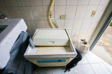 Casa para alugar com 54m², 1 quarto e 1 vagaÁrea de serviço