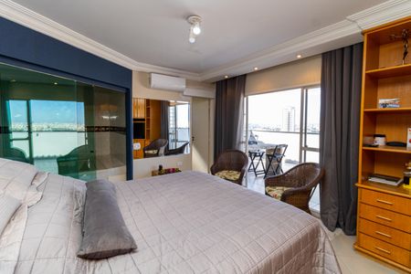 Apartamento à venda com 160m², 3 quartos e 2 vagas Apartamento à venda com 160m², 3 quartos e 2 vagasSuíte