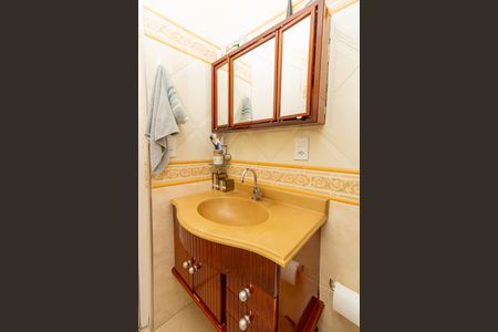 Apartamento à venda com 160m², 3 quartos e 2 vagas Apartamento à venda com 160m², 3 quartos e 2 vagasBanheiro Social