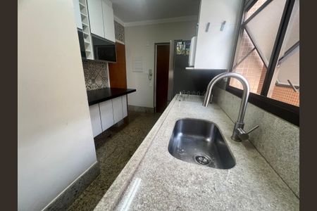 Apartamento à venda com 160m², 3 quartos e 2 vagas Apartamento à venda com 160m², 3 quartos e 2 vagasCozinha