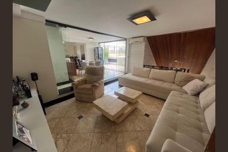 Apartamento à venda com 160m², 3 quartos e 2 vagas Apartamento à venda com 160m², 3 quartos e 2 vagasSala