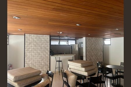 Apartamento à venda com 160m², 3 quartos e 2 vagas Apartamento à venda com 160m², 3 quartos e 2 vagasÁrea externa