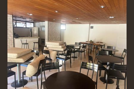 Apartamento à venda com 160m², 3 quartos e 2 vagas Apartamento à venda com 160m², 3 quartos e 2 vagasÁrea externa