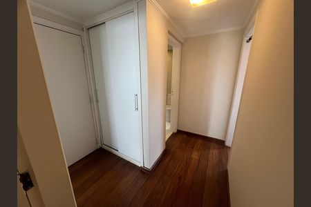 Apartamento à venda com 160m², 3 quartos e 2 vagas Apartamento à venda com 160m², 3 quartos e 2 vagasSala