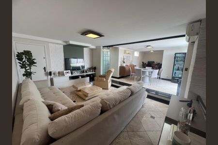 Apartamento à venda com 160m², 3 quartos e 2 vagas Apartamento à venda com 160m², 3 quartos e 2 vagasSala