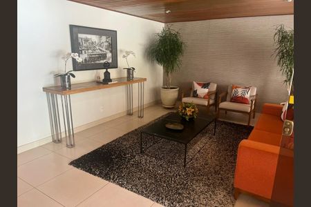 Apartamento à venda com 160m², 3 quartos e 2 vagas Apartamento à venda com 160m², 3 quartos e 2 vagasÁrea externa