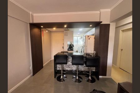 Apartamento à venda com 74m², 2 quartos e sem vaga