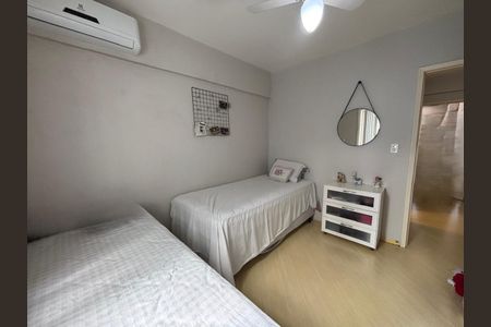 Apartamento à venda com 74m², 2 quartos e sem vaga