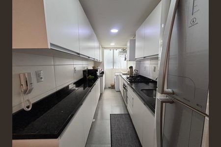 Apartamento à venda com 74m², 2 quartos e sem vaga