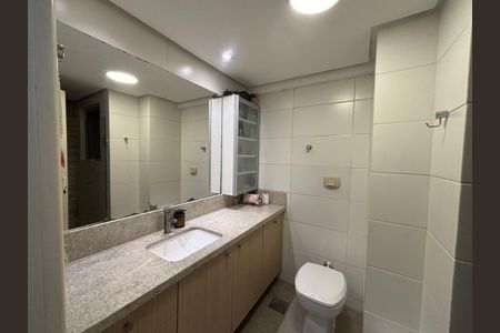 Apartamento à venda com 74m², 2 quartos e sem vaga