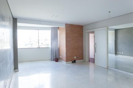 sala de apartamento para alugar com 3 quartos, 105m² em Buritis, Belo Horizonte