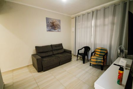 Casa para alugar com 120m², 4 quartos e 2 vagas Casa para alugar com 120m², 4 quartos e 2 vagasSala