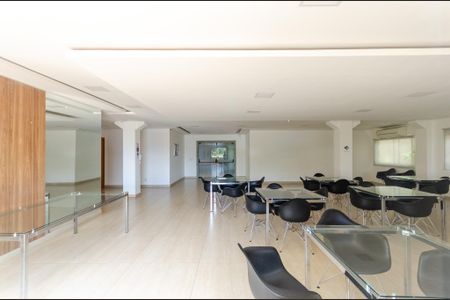 Apartamento para alugar com 44m², 2 quartos e 1 vagaÁrea comum - Salão de festas