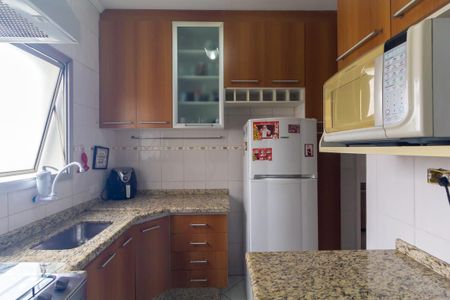 Apartamento à venda com 60m², 2 quartos e 1 vagaCozinha