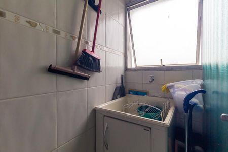 Apartamento à venda com 60m², 2 quartos e 1 vagaÁrea de Serviço