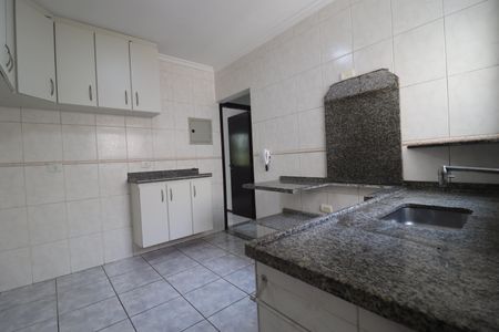 Apartamento à venda com 65m², 2 quartos e 2 vagasCozinha