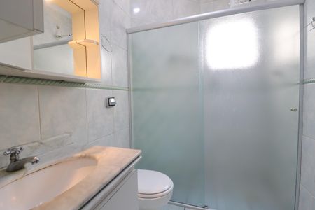 Apartamento à venda com 65m², 2 quartos e 2 vagasBanheiro