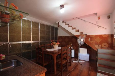 Casa à venda com 362m², 3 quartos e 3 vagasEdícula - Sala