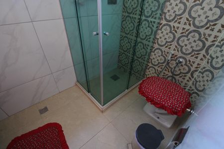 Casa à venda com 362m², 3 quartos e 3 vagasEdícula - Banheiro da suíte 