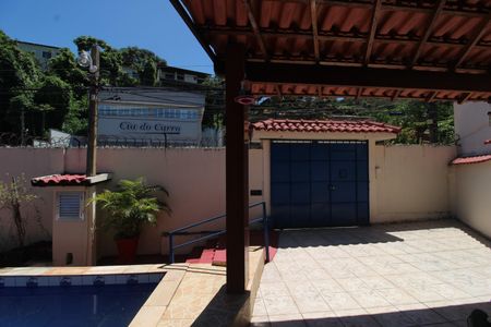 Casa à venda com 362m², 3 quartos e 3 vagasGaragem