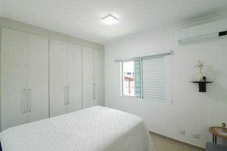 Casa à venda com 174m², 4 quartos e 5 vagas Casa à venda com 174m², 4 quartos e 5 vagasSuíte 1