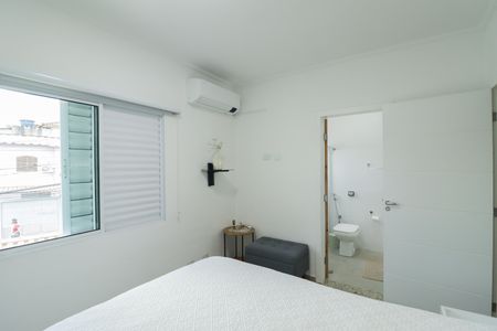 Casa à venda com 174m², 4 quartos e 5 vagas Casa à venda com 174m², 4 quartos e 5 vagasSuíte 1