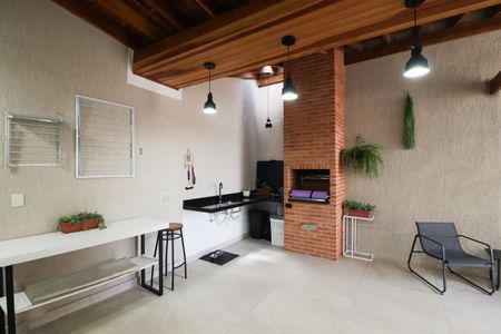 Casa à venda com 174m², 4 quartos e 5 vagas Casa à venda com 174m², 4 quartos e 5 vagasChurrasqueira