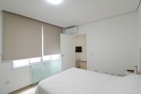 Casa à venda com 174m², 4 quartos e 5 vagas Casa à venda com 174m², 4 quartos e 5 vagasSuíte 2