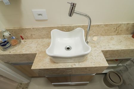 Casa à venda com 174m², 4 quartos e 5 vagas Casa à venda com 174m², 4 quartos e 5 vagasLavabo