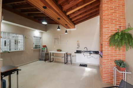 Casa à venda com 174m², 4 quartos e 5 vagas Casa à venda com 174m², 4 quartos e 5 vagasChurrasqueira