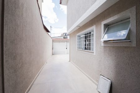 Casa à venda com 174m², 4 quartos e 5 vagas Casa à venda com 174m², 4 quartos e 5 vagasÁrea Externa